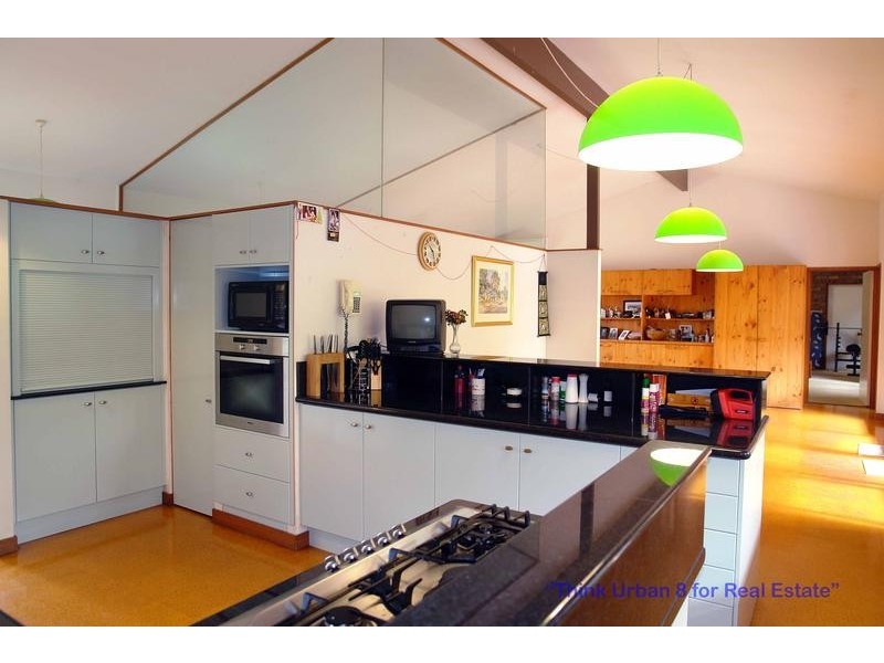 260 Rafting Ground Road, Brookfield QLD 4069